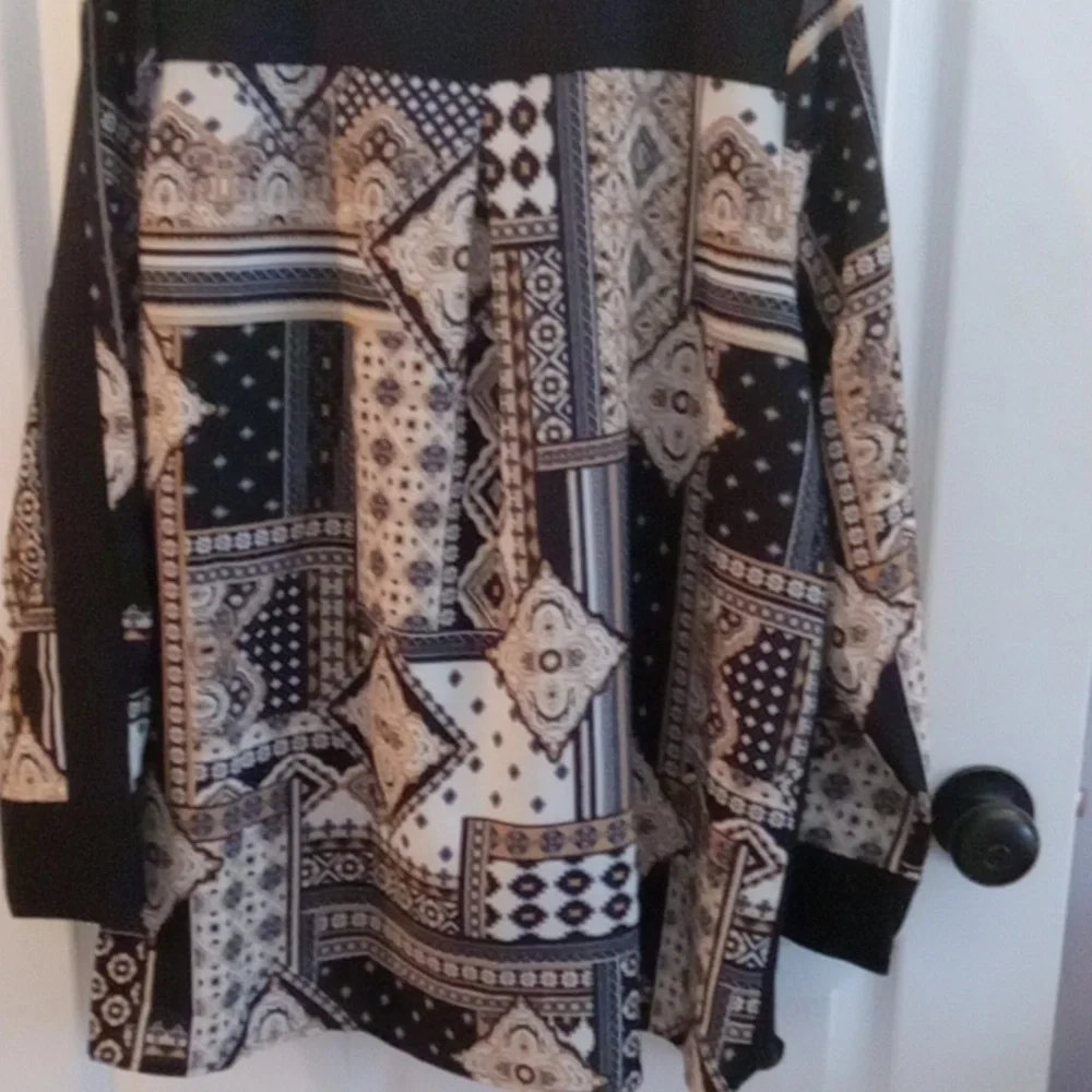 Blouse - Picture 3 of 5